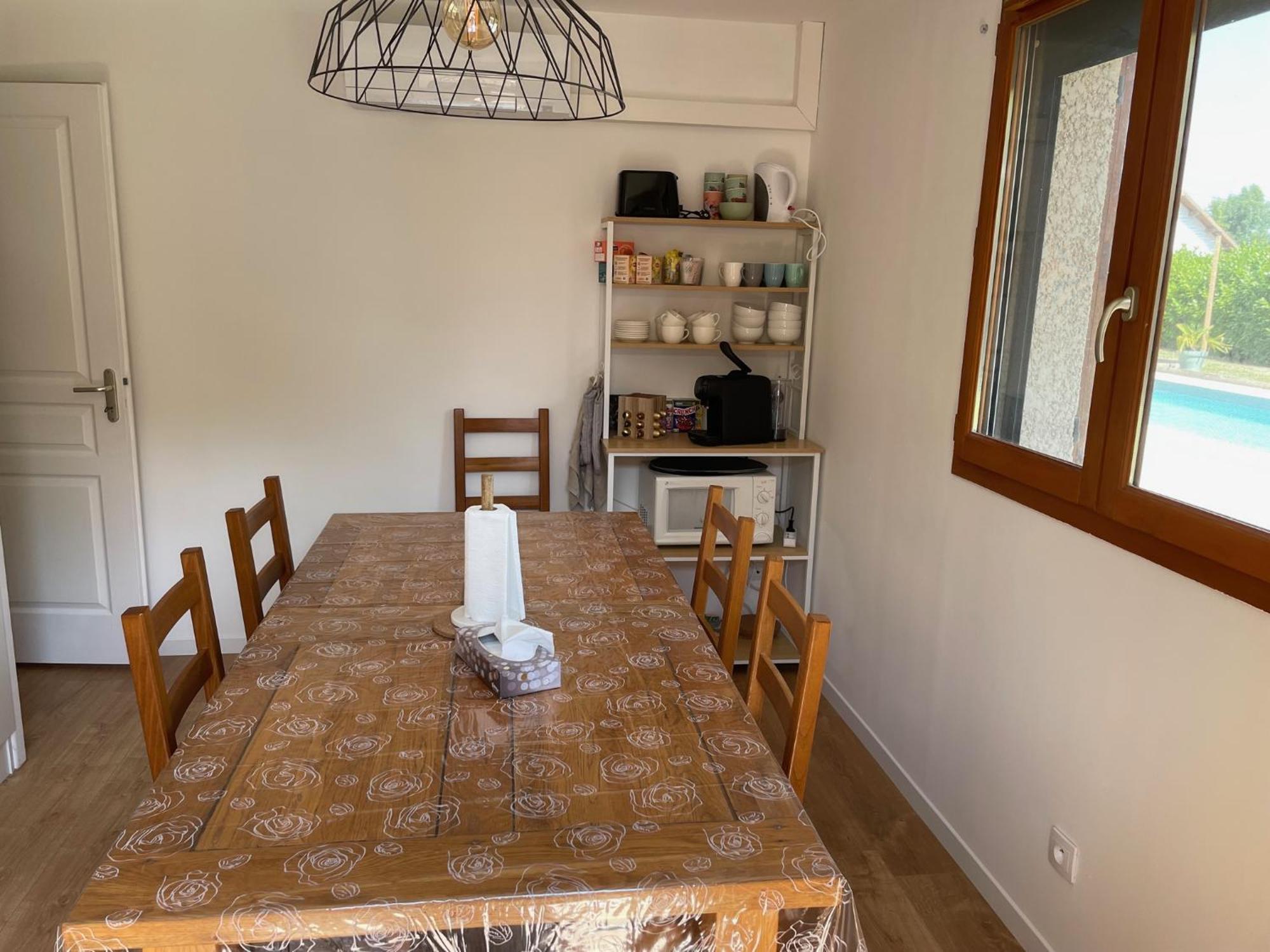 Le Double C Bed & Breakfast Saint-Victor-de-Morestel Exterior foto